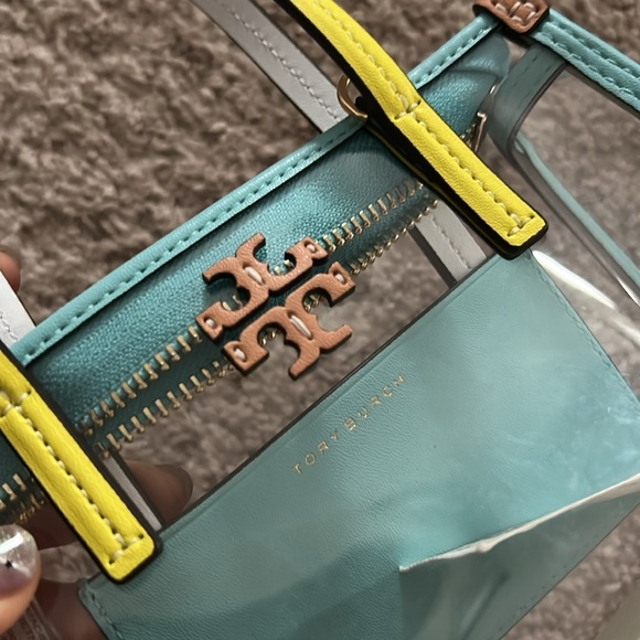 Tory Burch Clear mini tote. - Picture 13 of 15